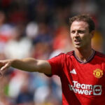 Jonny Evans: Manchester United Legend Returns After Years Away